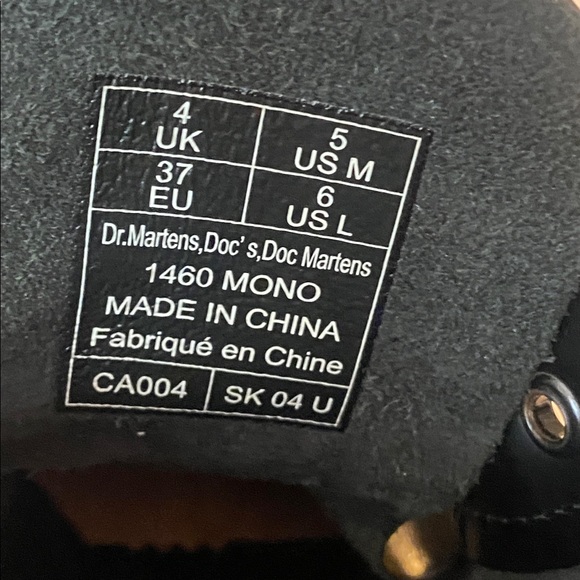 Dr Martens ladies size 6 US - Picture 5 of 16